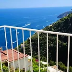 Lovely Panoramic House With Garden Casa de Férias Amalfi