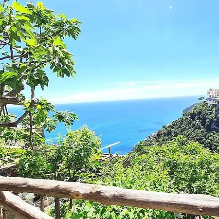 Lovely Panoramic House With Garden Casa de Férias Amalfi